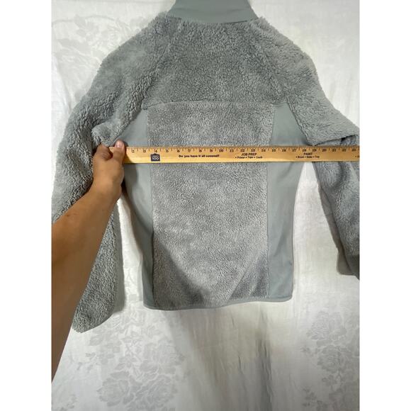 Columbia Full Zip Sweatshirt Small Gray Fuzzy Fleece Jacket Fireside Plush Teddy - Picture 10 of 11